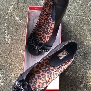 “Trend Report” Flat Shoes